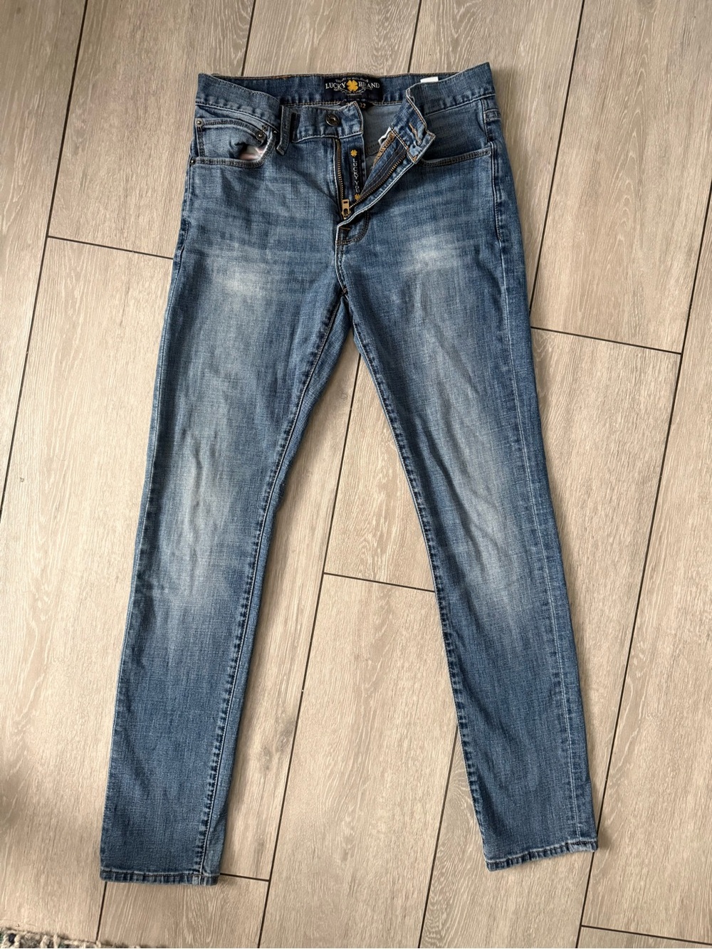 Lucky Brand Men's Medium Blue Skinny Jeans